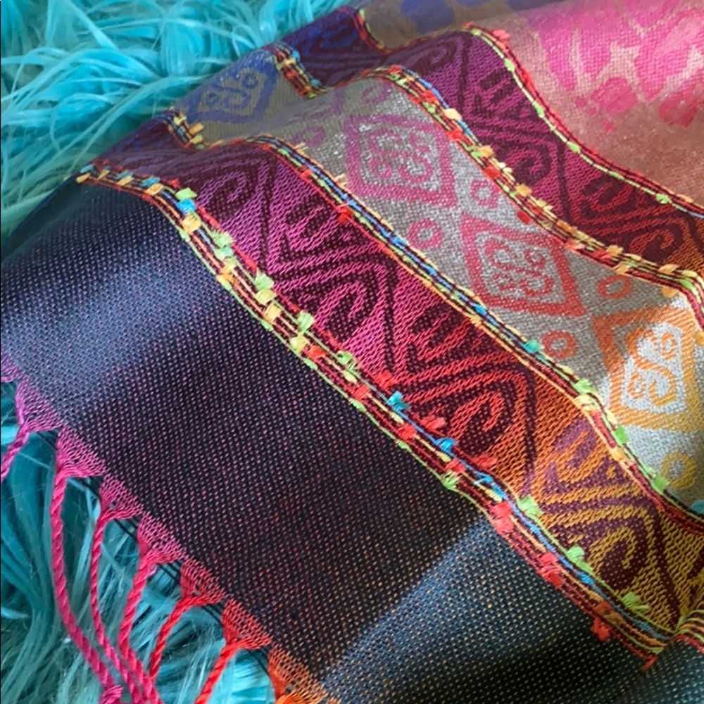 Beautiful pashmina/shawl - Picture 13 of 13